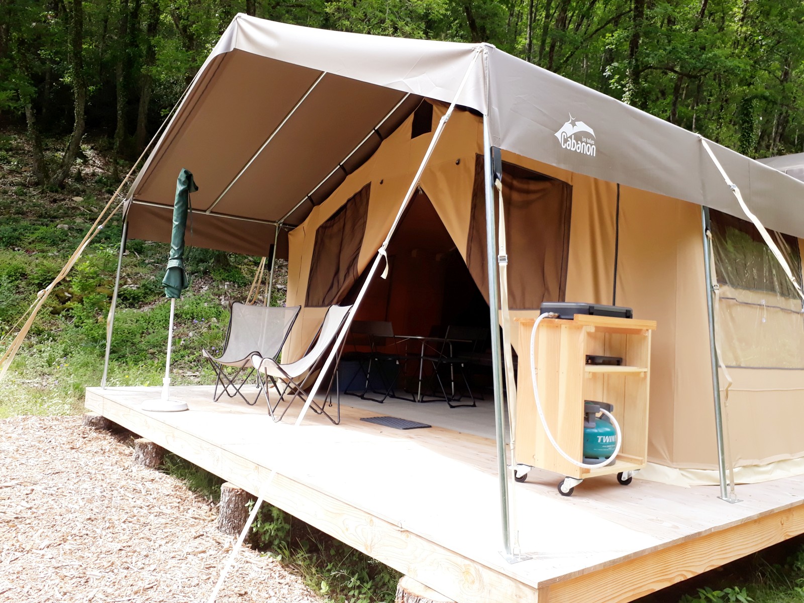 Huttopia Angers Locatifs Sweet Camping D Angers Lac De Maine